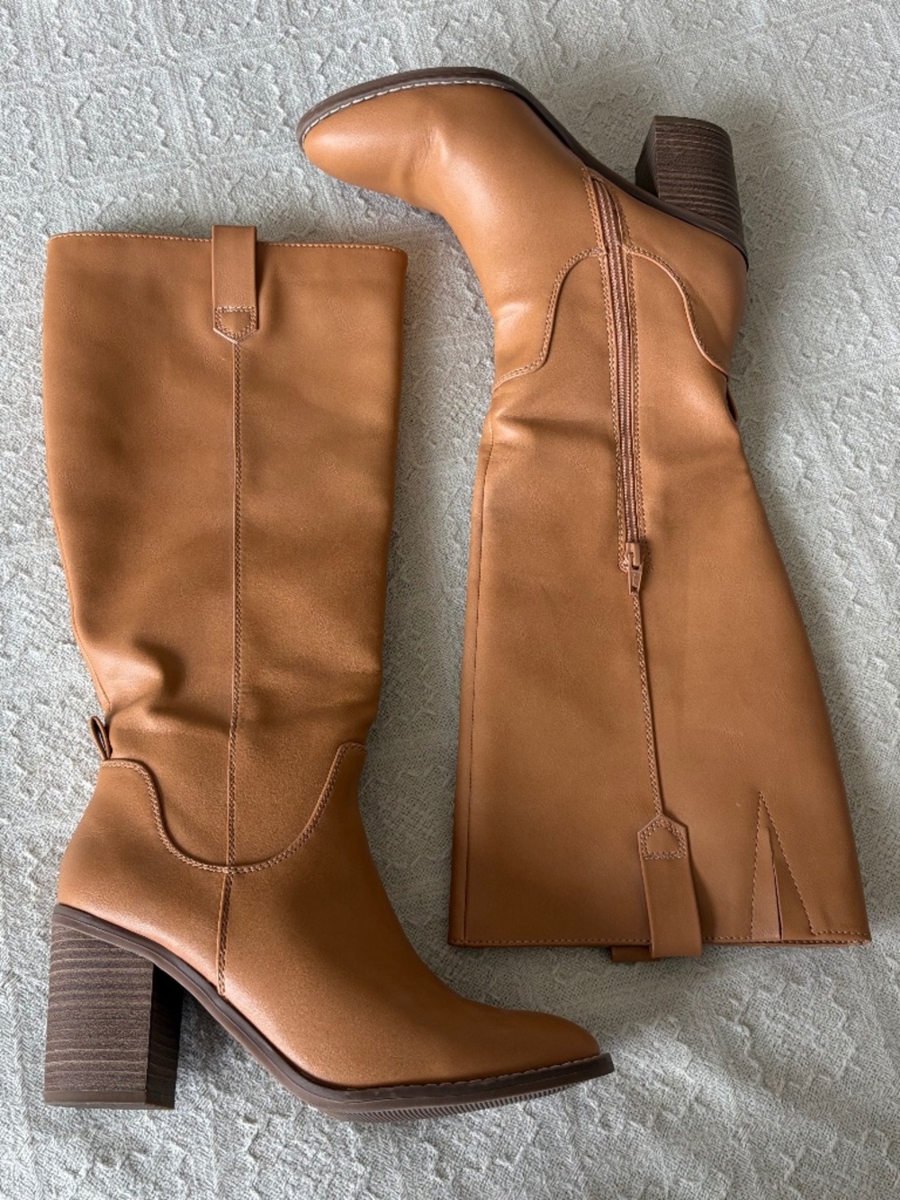 Universal Thread Davina Heeled Faux Leather Riding Boots Women's/Juniors 8.5